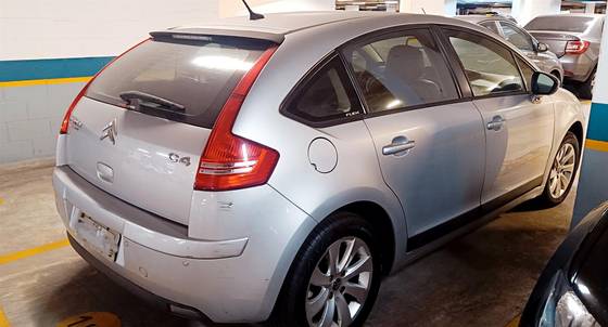 CITROËN C4 2.0 GLX 16V FLEX 4P AUTOMÁTICO